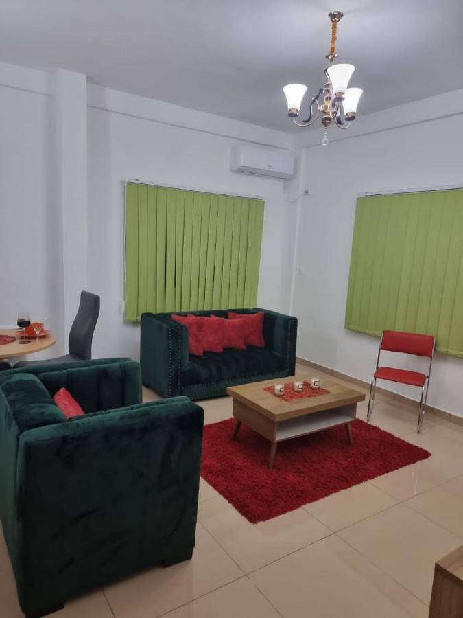 Baobab Lodge Douala Exterior photo